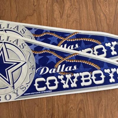 LOT 96B: 1990s NFL Dallas Cowboys "America's Team" Pennants & Hat