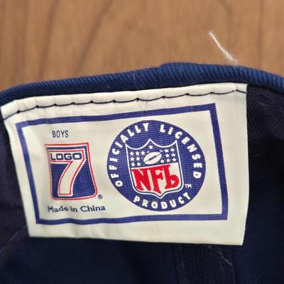 LOT 96B: 1990s NFL Dallas Cowboys "America's Team" Pennants & Hat