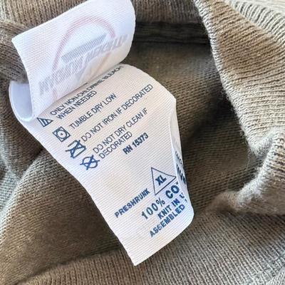 LOT 106A: 2004 Britney Spears The Onyx Hotel Green Tour T-Shirt (XL)