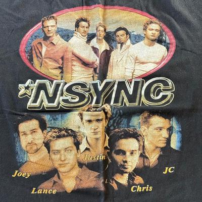 LOT 112A: Y2K *NSYNC No Strings Attached tour T-Shirt (XL)