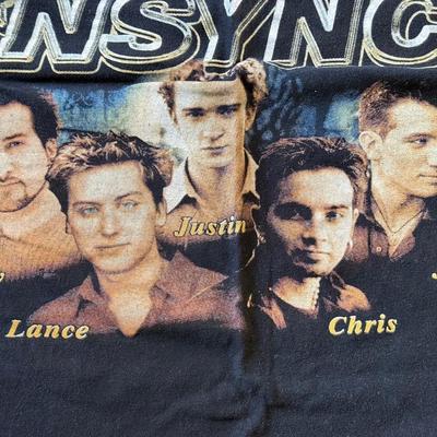 LOT 112A: Y2K *NSYNC No Strings Attached tour T-Shirt (XL)