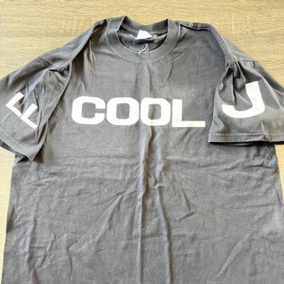 LOT 115A: LL Cool J Black T-Shirt (XL)