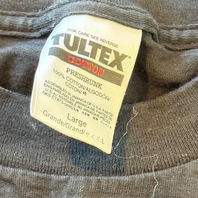 LOT 116A: 2000 *NSYNC Zeeks Glitter T-Shirt (Large)