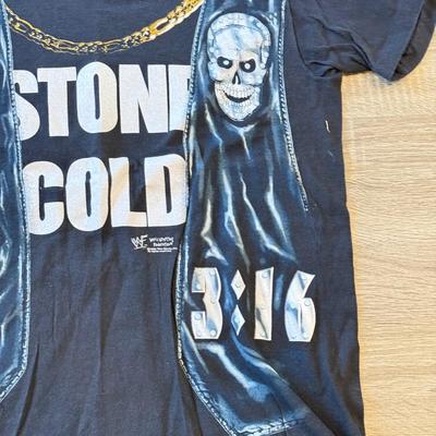 LOT 120A: 1998 WWF Stone Cold Steve Austin Vest T-Shirt