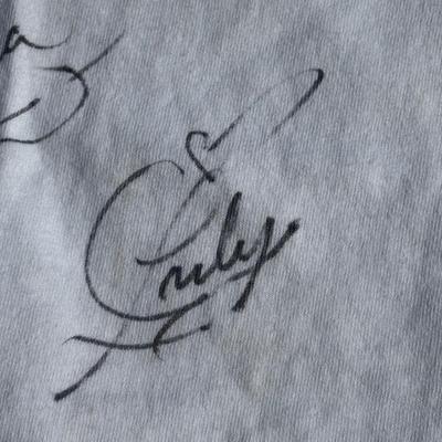 LOT 122A: Vintage Y2K Backstreet Boys & Signed No Secrets Tour T Shirts