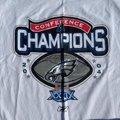 LOT 124L: Vintage/Modern Philadelphia Eagles T shirt Collection