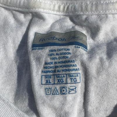 LOT 124L: Vintage/Modern Philadelphia Eagles T shirt Collection