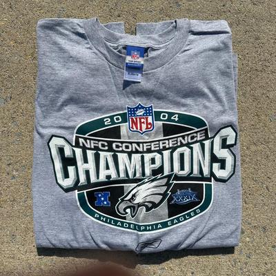 LOT 124L: Vintage/Modern Philadelphia Eagles T shirt Collection