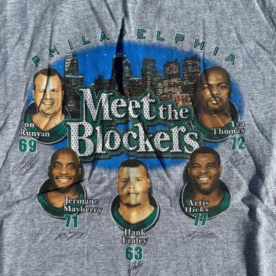 LOT 124L: Vintage/Modern Philadelphia Eagles T shirt Collection