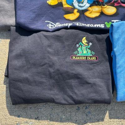 LOT 126L: Vintage Disney T Shirt Collection & More!