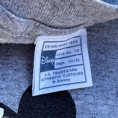 LOT 126L: Vintage Disney T Shirt Collection & More!