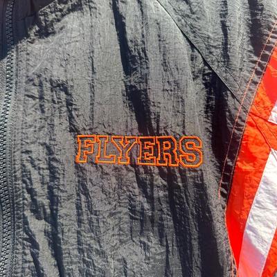 LOT 128A: Vintage NHL Philadelphia Flyers Starter Jacket