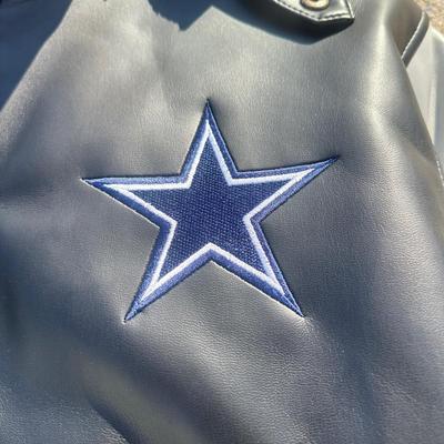 LOT 129A: Mighty Mac Sports NFL Dallas Cowboys Jacket