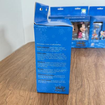 LOT 133L: Three NIP 2004 Disney Holiday Treasures Collectible Cards w/ Figurines