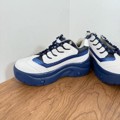 LOT 136A: Two Pairs Y2K Street Surfer Roller Sneakers (6/7)