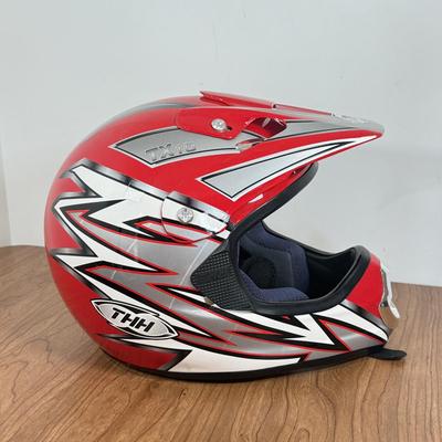 LOT 139A: Red THH TX10 Motocross Helmet (Size XL 61-62cm) w/ Matching Solo Gloves (XXL-12) & Scott Goggles