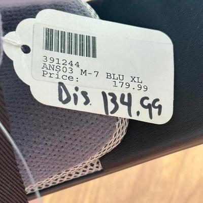 LOT 140A: NWT Blue Answer Racing M7 Fiberglass Motocross Helmet (Size XL 61-62cm)