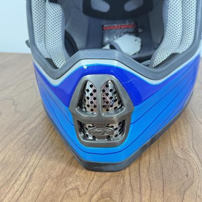 LOT 140A: NWT Blue Answer Racing M7 Fiberglass Motocross Helmet (Size XL 61-62cm)
