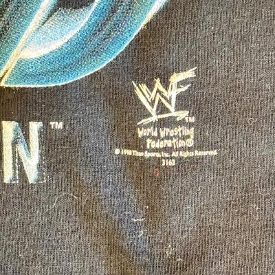 LOT 142A: 1998 WWF Stone Cold Steve Austin “Don’t Trust Nobody!” Long Sleeve Tee (Large)