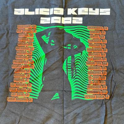 LOT 153A: 2002 Alicia Keys Tour T-Shirt (XL) & Songs in A Minor CD