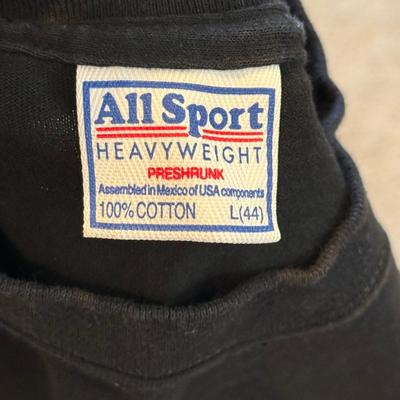 LOT 154A: 2002 Alicia Keys World Tour T-shirt (XL) w/ CDs: NIP As I Am & The Diary of Alicia Keys