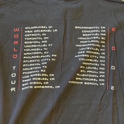 LOT 154A: 2002 Alicia Keys World Tour T-shirt (XL) w/ CDs: NIP As I Am & The Diary of Alicia Keys