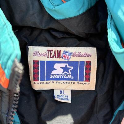 LOT 158A: NFL Miami Dolphins Starter Jacket (Youth XL)