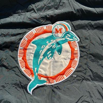 LOT 158A: NFL Miami Dolphins Starter Jacket (Youth XL)