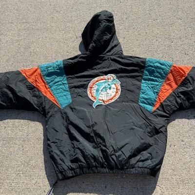 LOT 158A: NFL Miami Dolphins Starter Jacket (Youth XL)