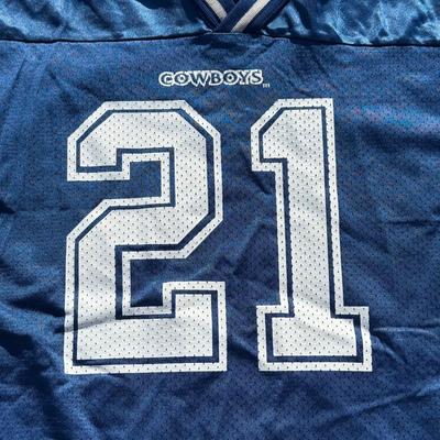 LOT 159A: NWT Wilson NFL Deion Sanders Dallas Cowboys Jersey (Youth XL 18-20)