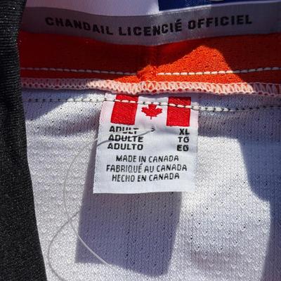 LOT 160A: NHL Philadelphia Flyers John Leclair CCM Hockey Jersey (XL)