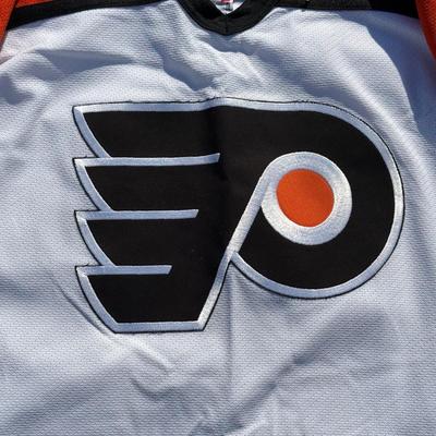 LOT 160A: NHL Philadelphia Flyers John Leclair CCM Hockey Jersey (XL)