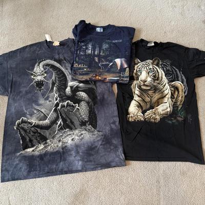 LOT 174A: Sick T-Shirts: Clementon Amusement Park Big Cat Encounter White Tiger (Medium), The Mountain Dragon Graphic (XL) & Art...