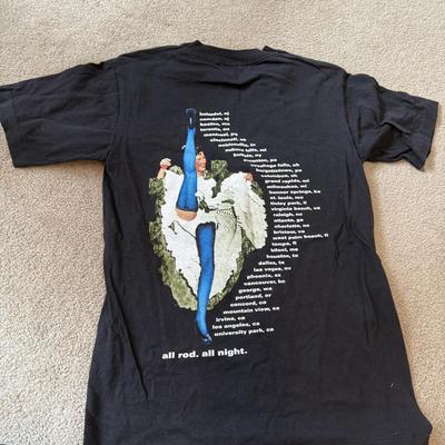 LOT 175A: 2000s Concert / Tour Shirts w/ Hat: Rod Stewart & Bon Jovi