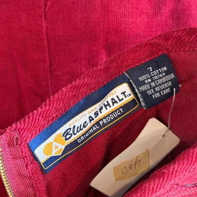 LOT 177A: Summer Skirts & Shorts in Junior/Petite Sizes: Paris Blues Original, Blue Asphalt, Lei, Guess Jeans, OP & No Appt...