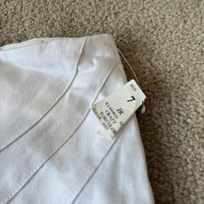 LOT 177A: Summer Skirts & Shorts in Junior/Petite Sizes: Paris Blues Original, Blue Asphalt, Lei, Guess Jeans, OP & No Appt...