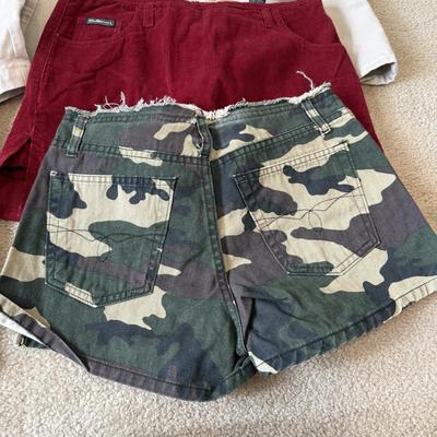 LOT 177A: Summer Skirts & Shorts in Junior/Petite Sizes: Paris Blues Original, Blue Asphalt, Lei, Guess Jeans, OP & No Appt...