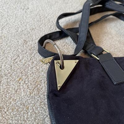 LOT 179A: Handbag Collection: Christian Siriano, Yankee Candle & Lip Cutout Design