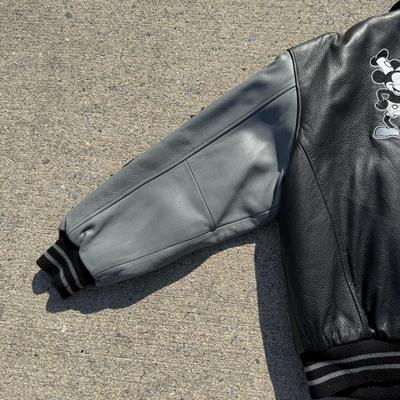 LOT 181A: Walt Disney World 75 Years with Mickey Heavy Leather Shell Jacket (XL)