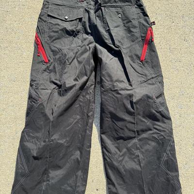 LOT 182A: Y2K Punk Goth Caffeine Size 40 Pants