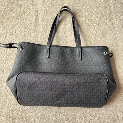 LOT 189B: Michael Kors: Large Logo Tote & NWT Scarf