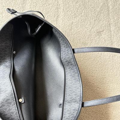 LOT 189B: Michael Kors: Large Logo Tote & NWT Scarf