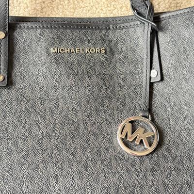 LOT 189B: Michael Kors: Large Logo Tote & NWT Scarf