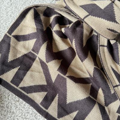 LOT 189B: Michael Kors: Large Logo Tote & NWT Scarf