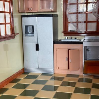 LOT 200A: 2001 Room by Room Modular Electronic Dollhouse w/ Accessories