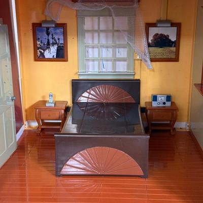 LOT 200A: 2001 Room by Room Modular Electronic Dollhouse w/ Accessories