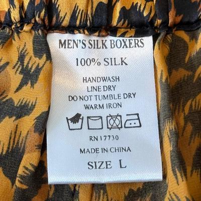 LOT 205A: Fun Shorts: Walt Disney World, Leopard Print, Spyn Hot Pants, Cat Pattern w/ Matching T-Shirt, Surf Style & More