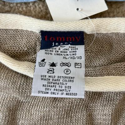 LOT 206A: NWT Petite Women's / Juniors Summer Clothing: Pink Panther Tank, Tommy Jeans Shirts & More