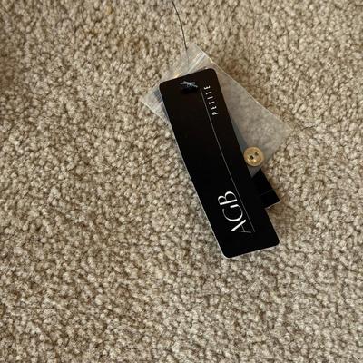 LOT 206A: NWT Petite Women's / Juniors Summer Clothing: Pink Panther Tank, Tommy Jeans Shirts & More