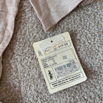 LOT 206A: NWT Petite Women's / Juniors Summer Clothing: Pink Panther Tank, Tommy Jeans Shirts & More